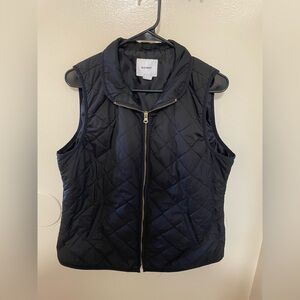 Old Navy Black Quilted Vest